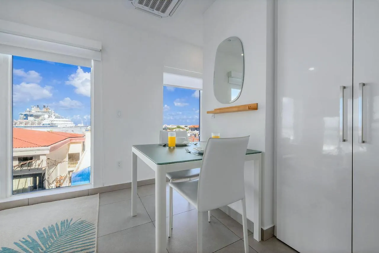 Upscale Studio City And Harbor Views Urban Oasis Oranjestad 0*,